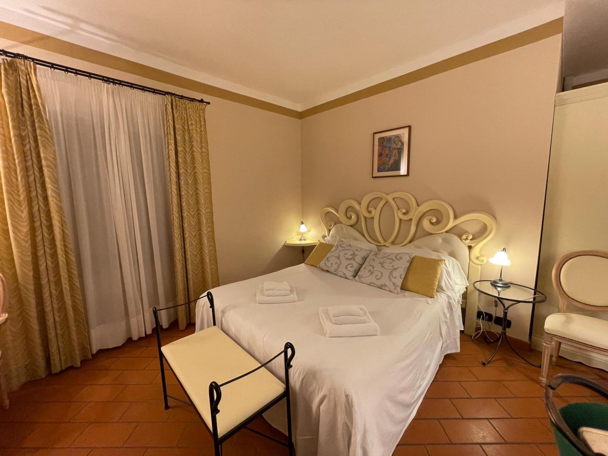Il Colombaio Winery & Rooms Monteriggioni Eksteriør bilde