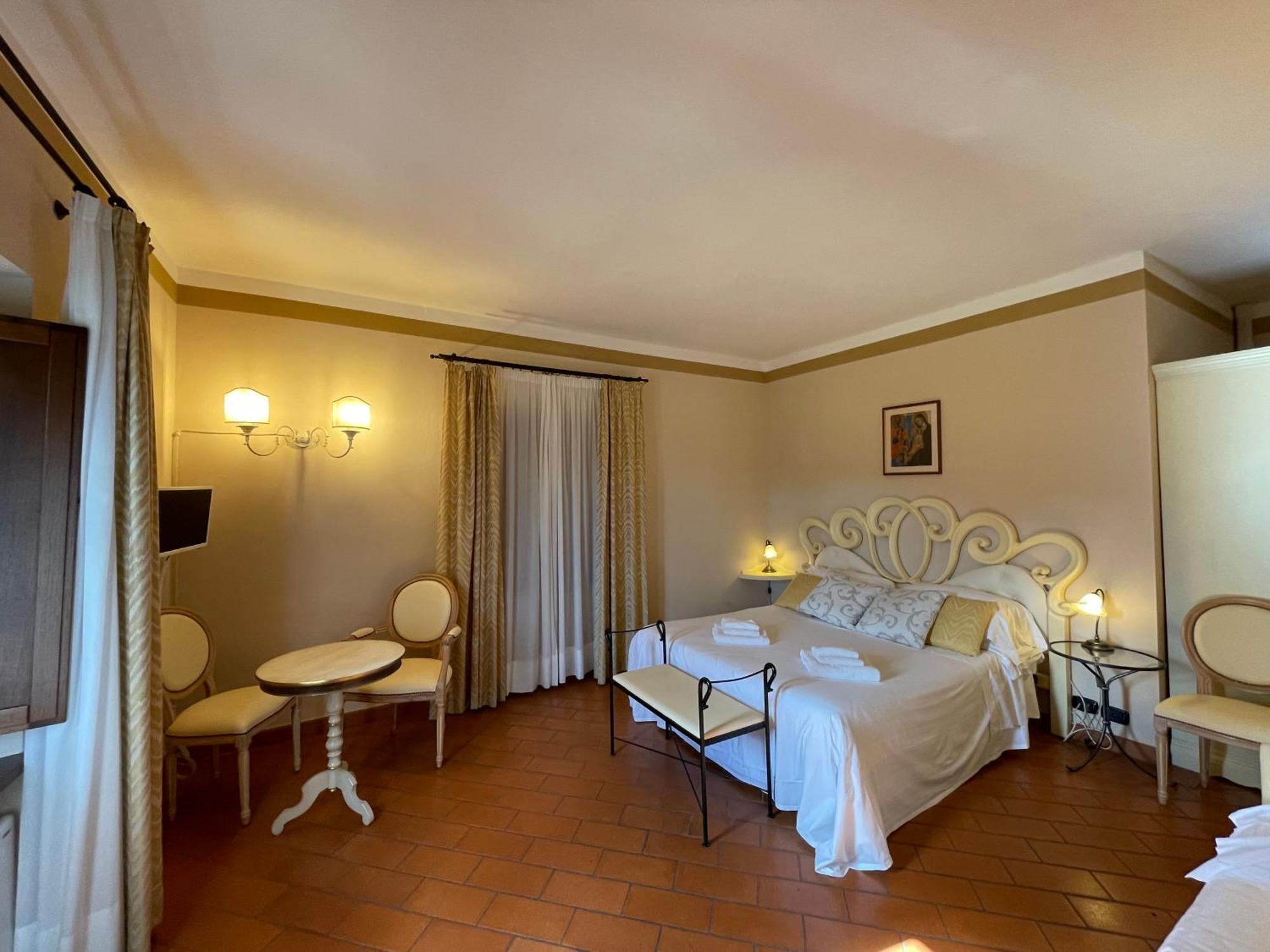 Il Colombaio Winery & Rooms Monteriggioni Eksteriør bilde