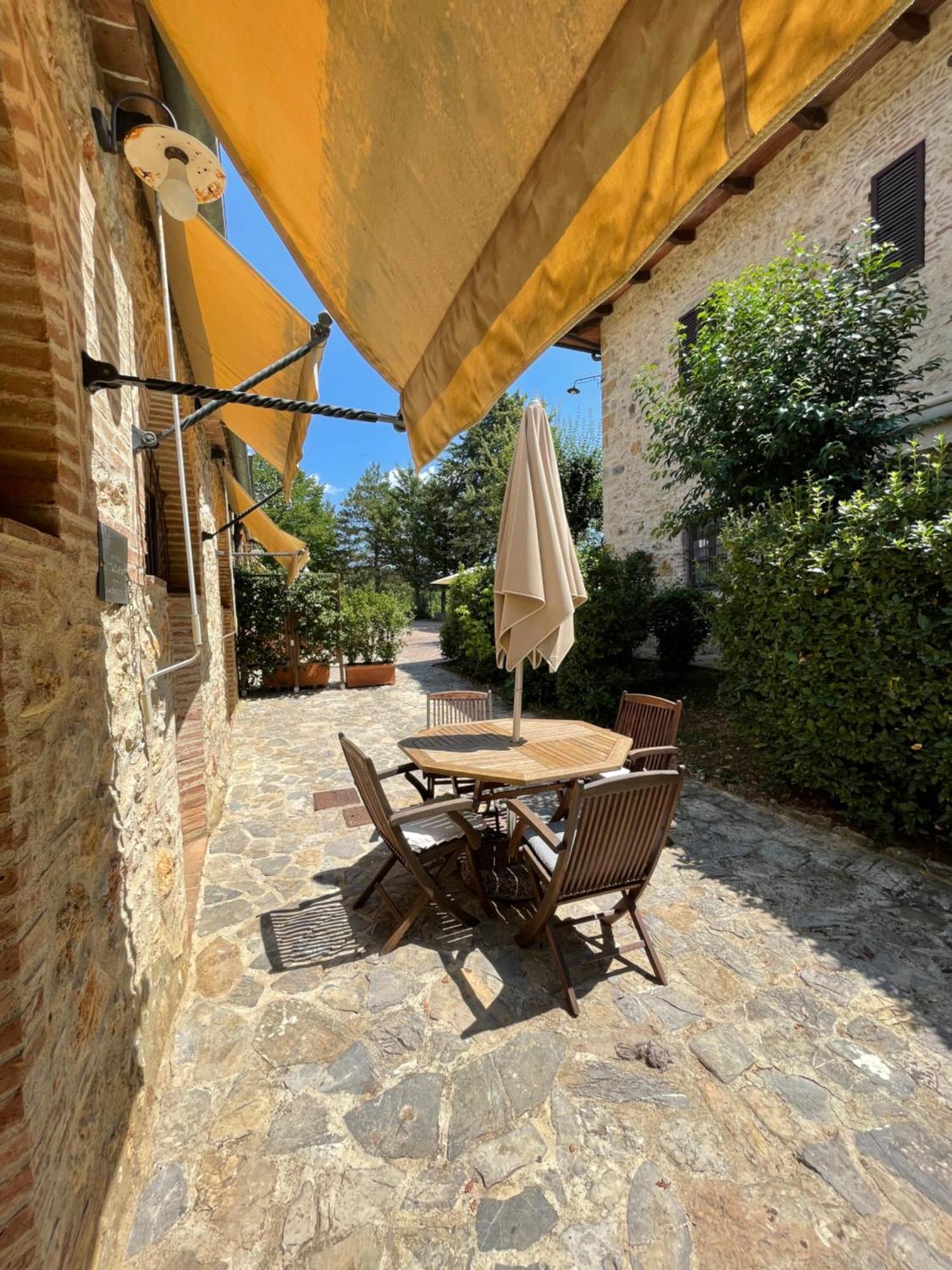 Il Colombaio Winery & Rooms Monteriggioni Eksteriør bilde
