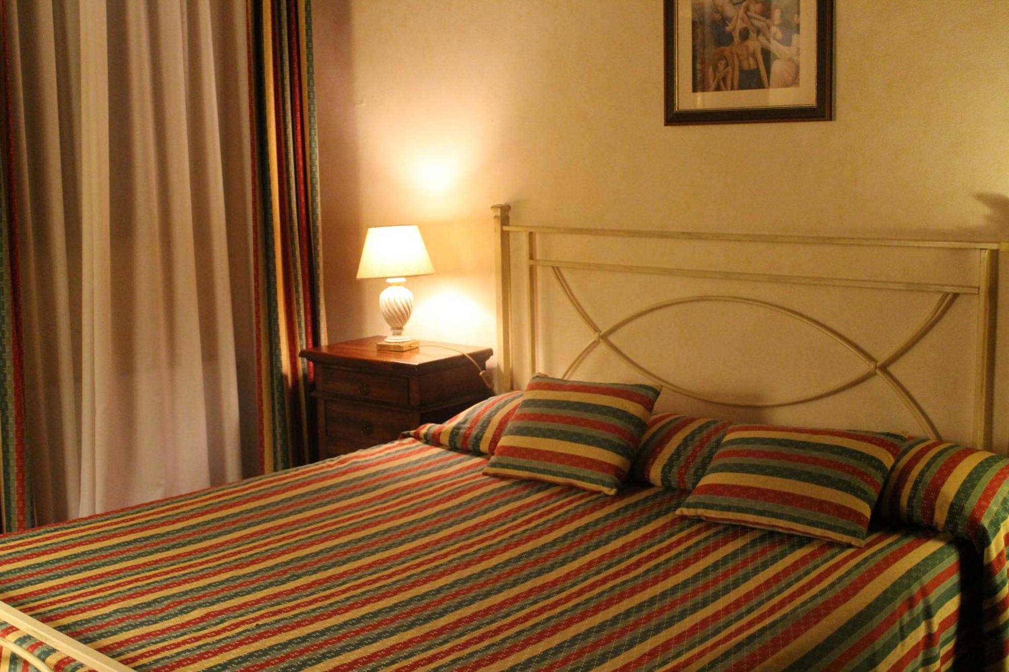 Il Colombaio Winery & Rooms Monteriggioni Eksteriør bilde