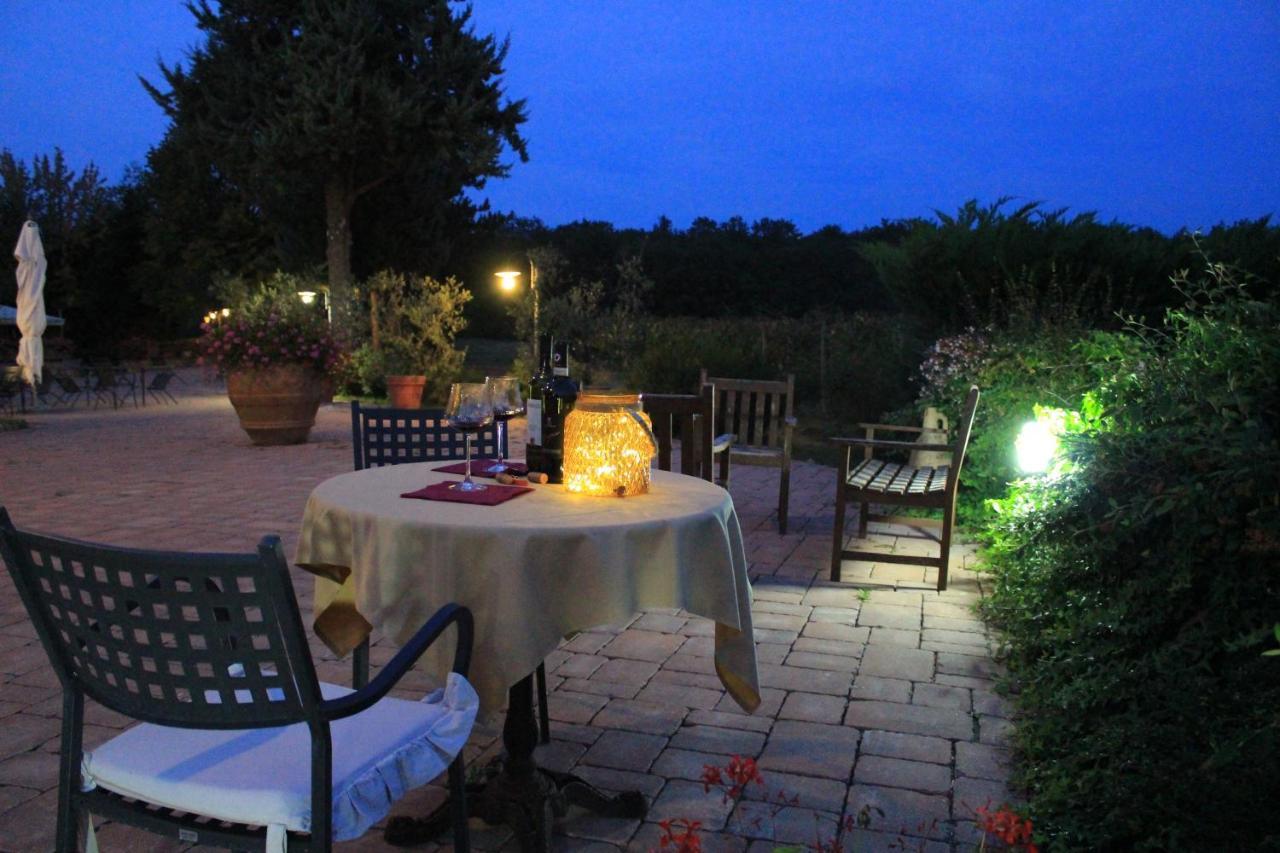 Il Colombaio Winery & Rooms Monteriggioni Eksteriør bilde